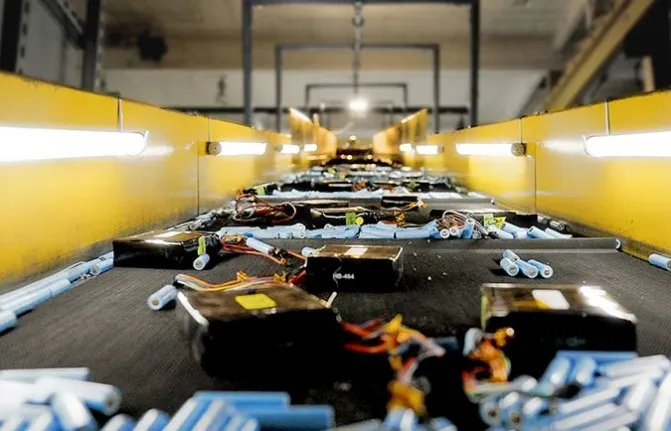 что вторичная переработка источников тока в России будет. The 5th one