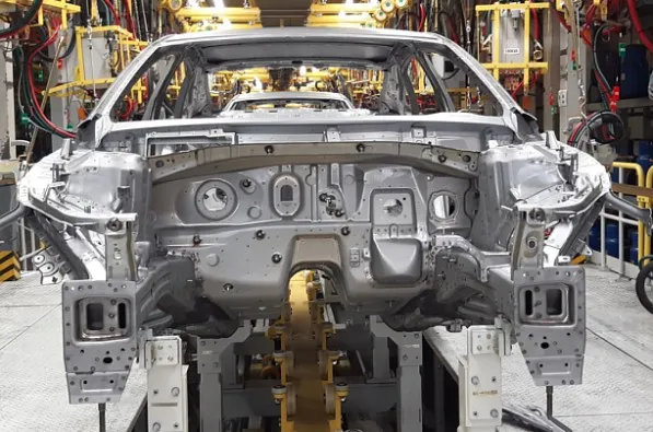 «Автотор» начнет производство российских электромобилей Amber в 2025 году The 1th one